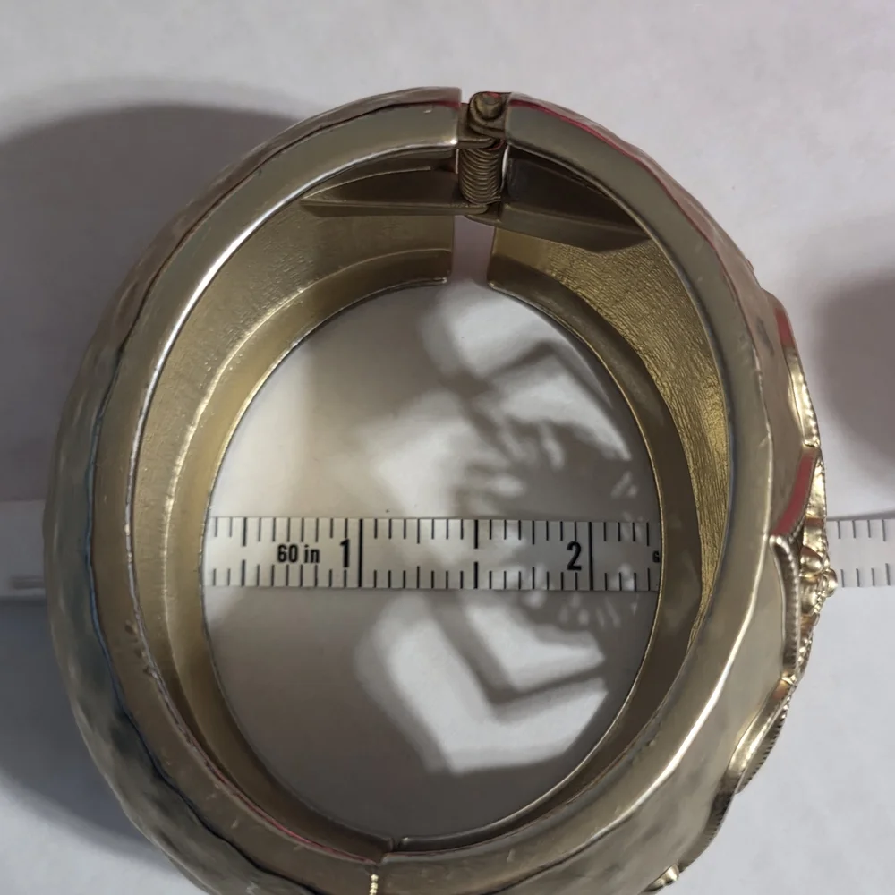 Elegant Antique Vintage Gold Decorative Bracelet